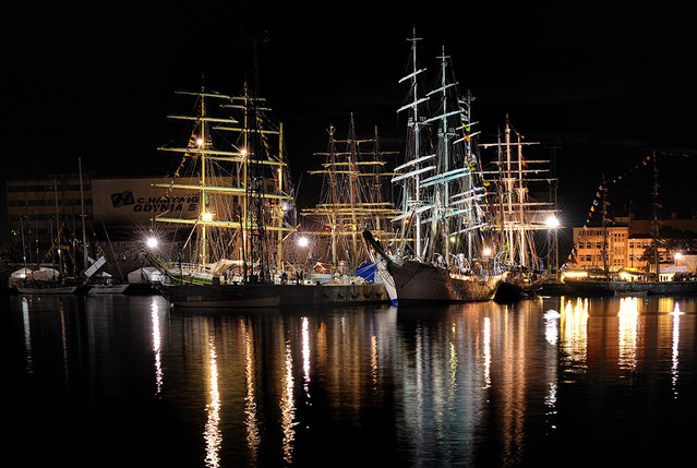 W nocnym porcie Gdynia JAN SIEMINSKI #145894