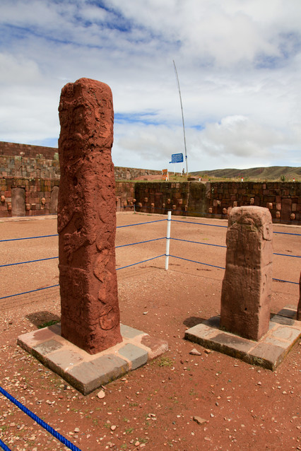 Świątynia podziemna. Muzeum archeologiczne Tiwanaku. Boliwia.