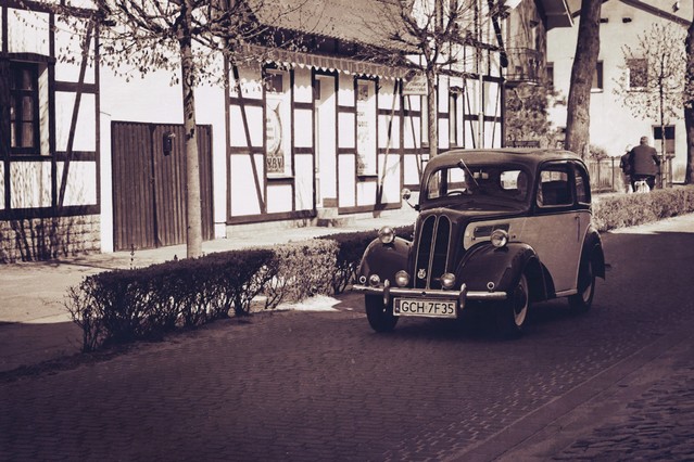 Czar starych aut Katarzyna Sypniewska #306049