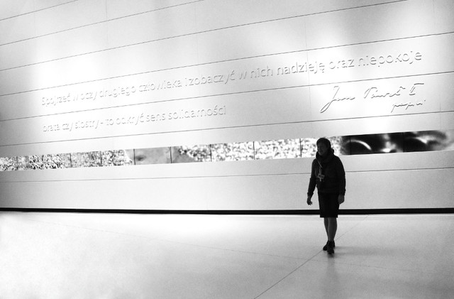 spojrzeć w oczy drugiego człowieka... Stanisław Hawrus #313759